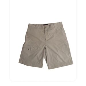 Greg Norman Shorts Mens 42 Beige Golf Hidden Cargo Pocket Tee Holder‎ Zipper